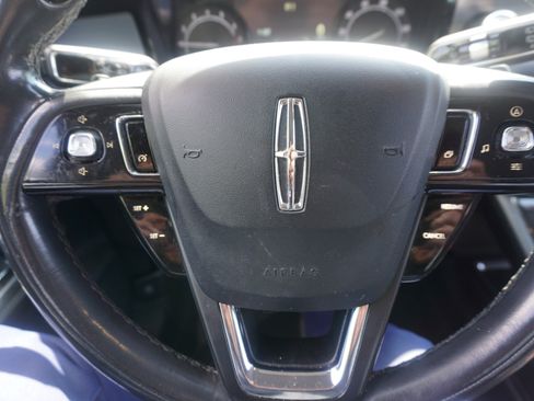 Used 2021 Lincoln Corsair FWD image 8