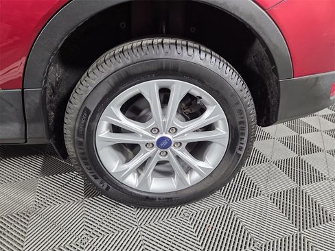 Used 2018 Ford Escape SEL w/ Ford Safe & Smart Package image 26