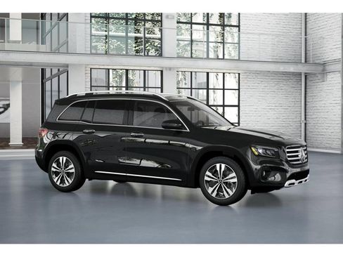 New 2026 Mercedes-Benz GLB 250 GLB 250 image 13