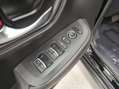 Used 2023 Honda HR-V Sport image 12
