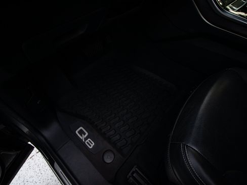 Used 2021 Audi Q8 Premium Plus AWD/4WD image 17