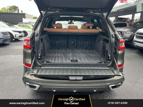 Used 2022 BMW X5 xDrive40i w/ M Sport Package image 8