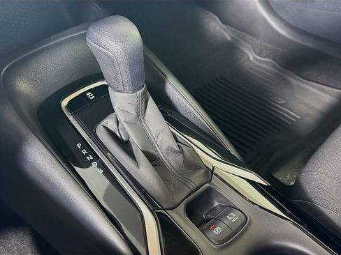 Used 2021 Toyota Corolla LE FWD image 18