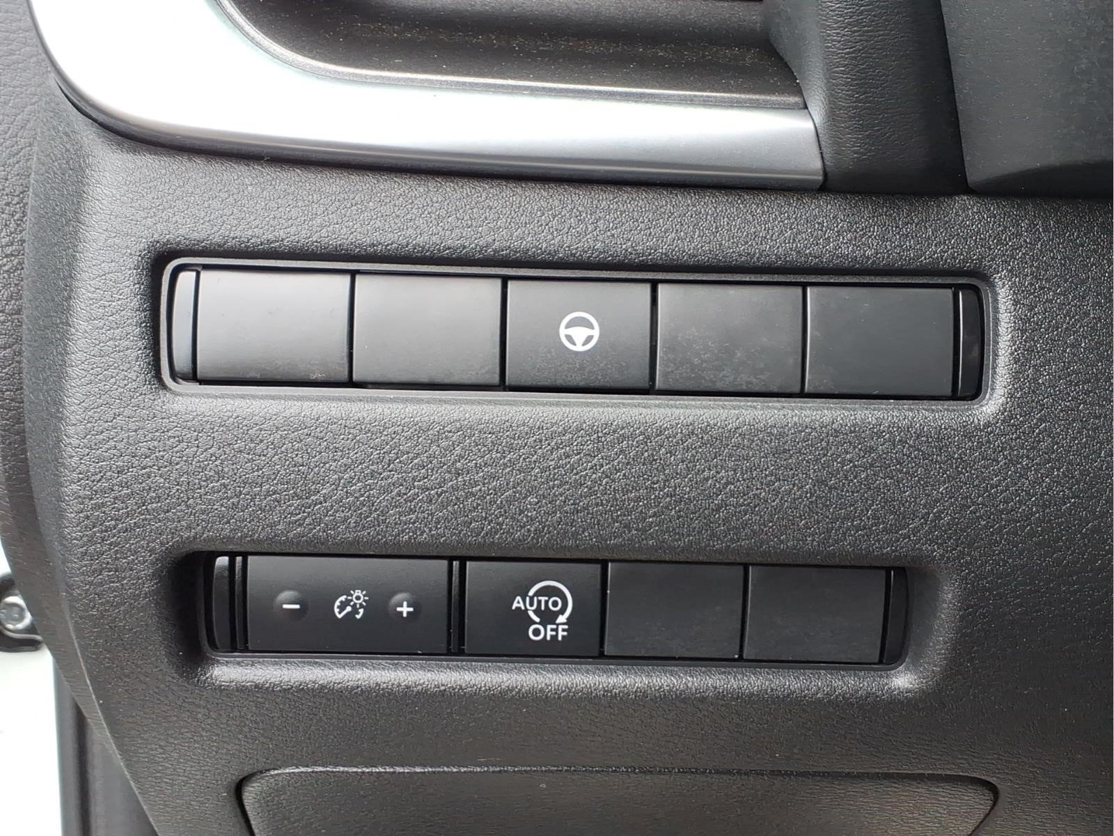 Certified 2023 Nissan Rogue SV AWD/4WD image 22