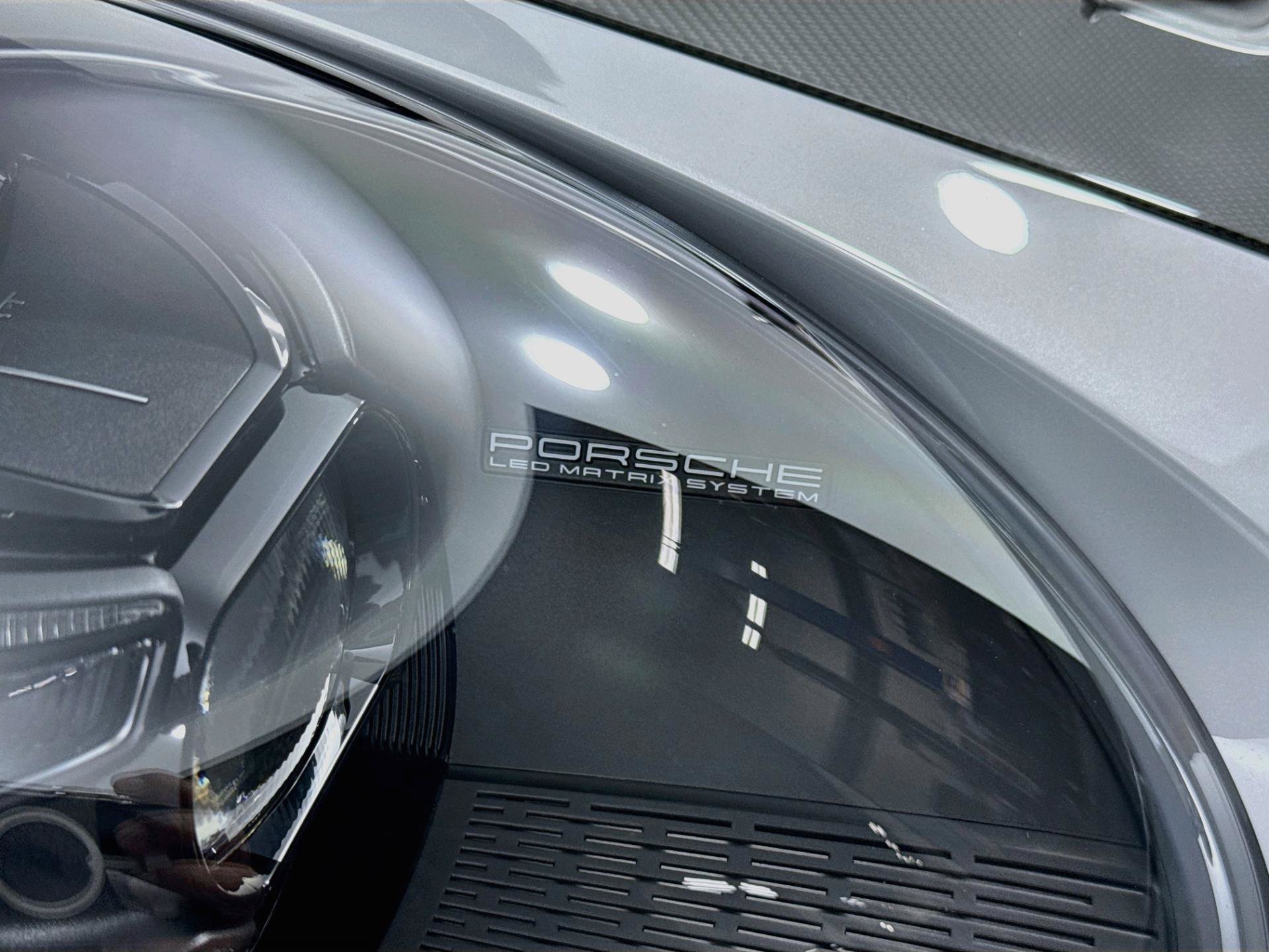 Used 2025 Porsche 911 GT3 RS RWD image 89