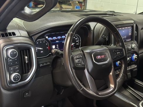 Used 2020 GMC Sierra 1500 AT4 w/ AT4 Premium Package AWD/4WD image 19