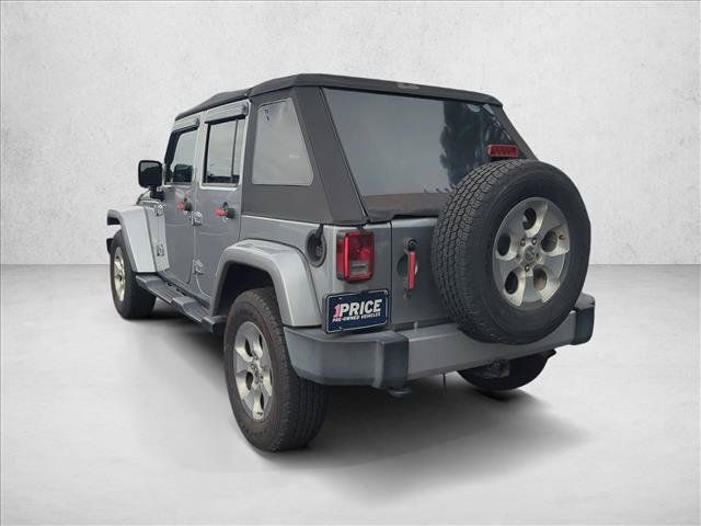 Used 2015 Jeep Wrangler Unlimited Sahara w/ Connectivity Group AWD/4WD image 8