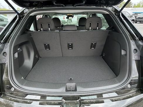 New 2027 Chevrolet Bolt LT image 10