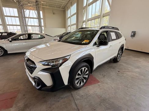 Certified 2024 Subaru Outback Limited AWD/4WD image 7