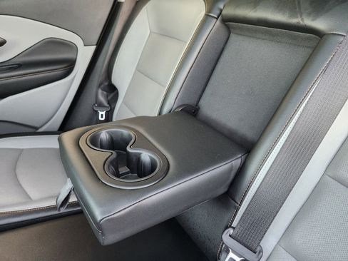 Used 2018 GMC Terrain SLT w/ Preferred Package image 33