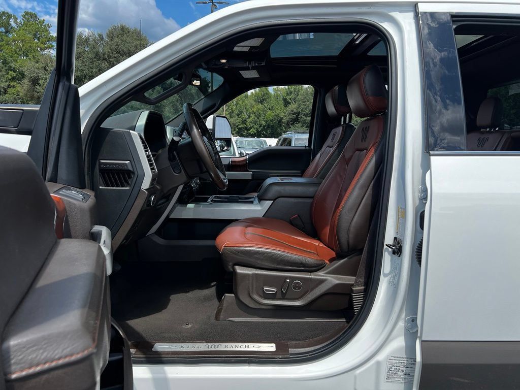 Used 2021 Ford F250 King Ranch w/ King Ranch Ultimate Package AWD/4WD image 19