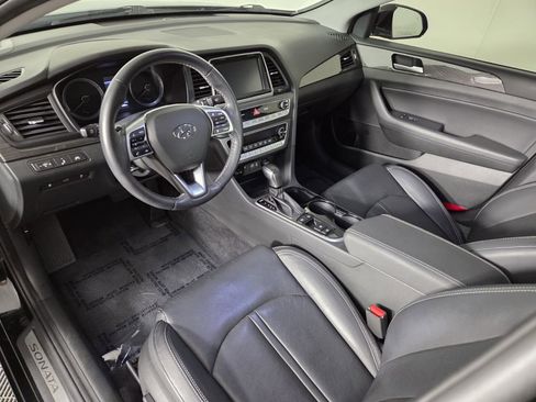 Used 2019 Hyundai Sonata Limited w/ Ultimate Package 04 FWD image 12