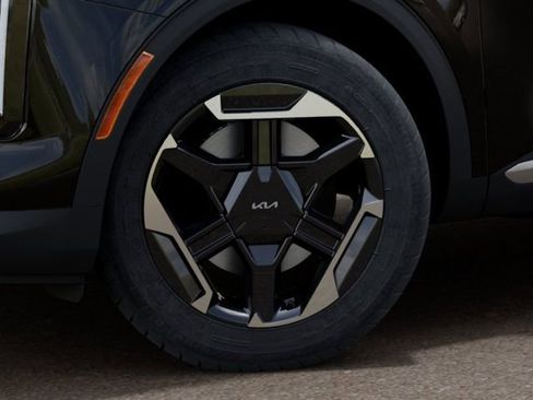 New 2026 Kia Sportage S AWD/4WD image 9
