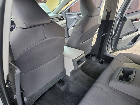 Used 2021 Toyota Camry LE FWD image 20