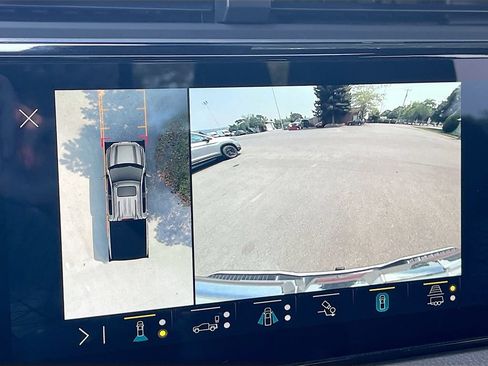 Used 2023 GMC Sierra 1500 Denali w/ Denali Reserve Package AWD/4WD image 14