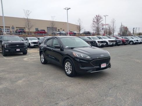 Used 2021 Ford Escape SE AWD/4WD image 1