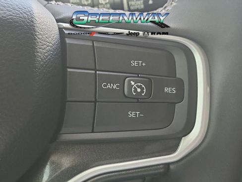 Used 2022 Jeep Wagoneer Series I w/ Premium Group I image 31