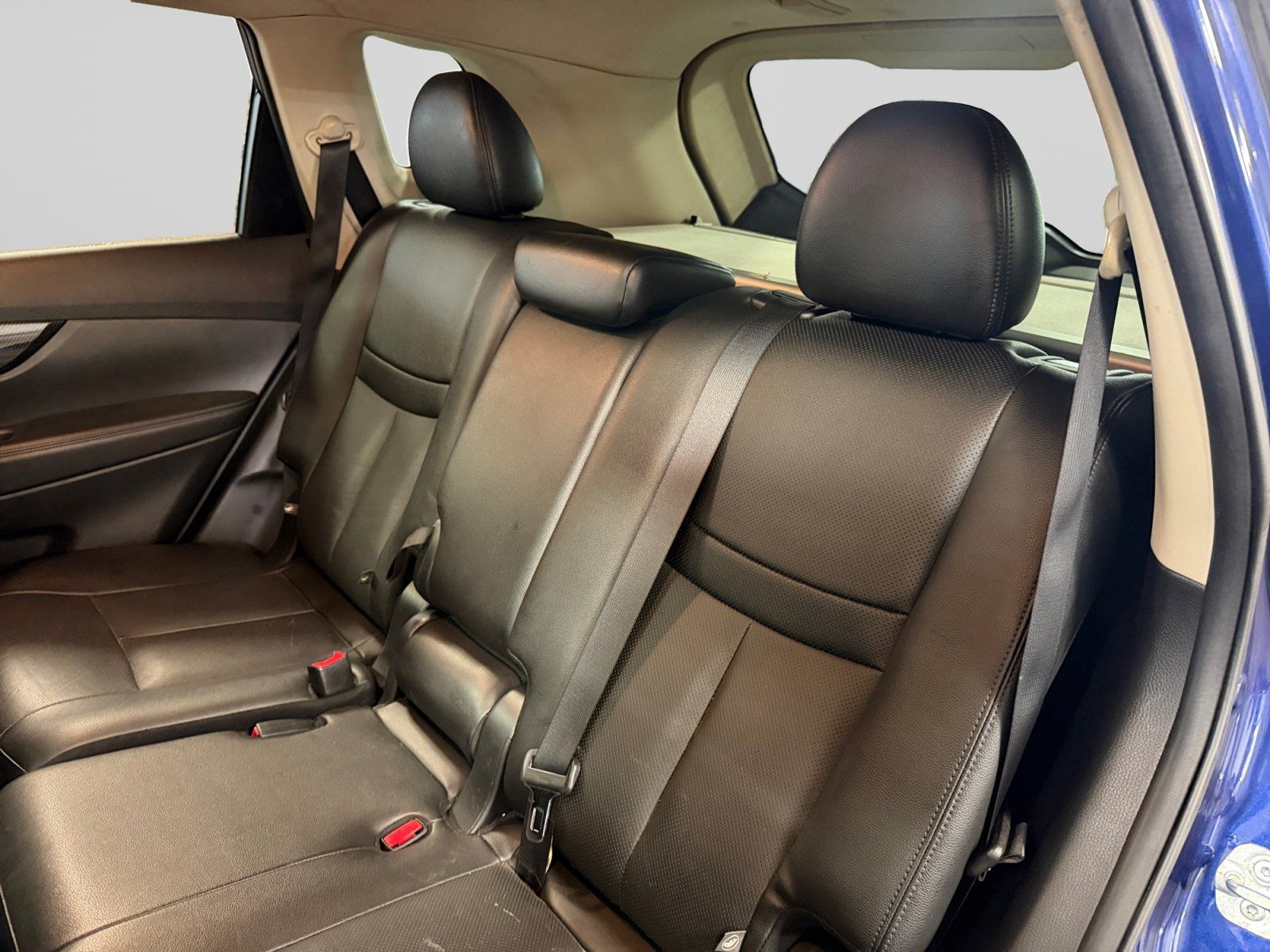 Used 2017 Nissan Rogue S AWD/4WD image 21