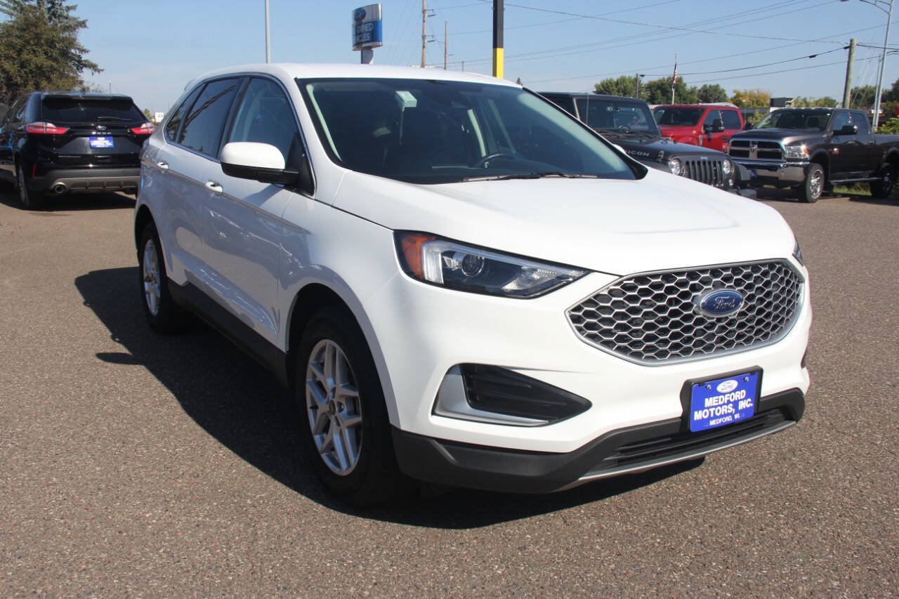 Used 2024 Ford Edge SEL AWD/4WD image 7