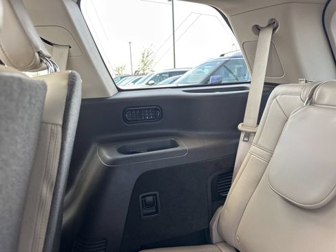 Used 2023 Lincoln Aviator Reserve w/ Equipment Group 201A AWD/4WD image 33