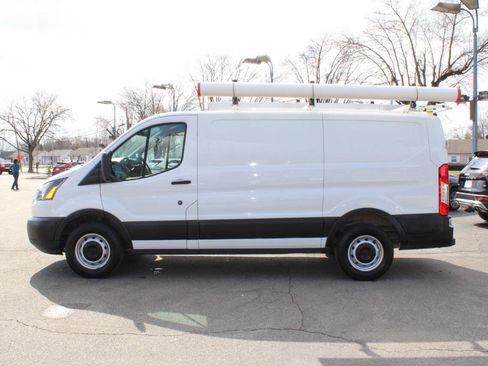 Used 2019 Ford Transit 150 130 Low Roof image 5