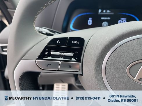 Used 2025 Hyundai Elantra Sport FWD image 20