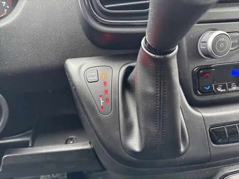 Used 2025 RAM ProMaster 3500 w/ Crew Van Package image 23