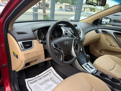 Used 2012 Hyundai Elantra GLS w/ Preferred Pkg 3 FWD image 14