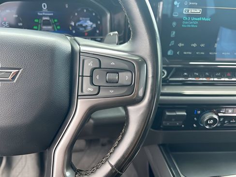 Used 2024 Chevrolet Silverado 1500 ZR2 w/ Technology Package AWD/4WD image 10