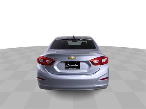 Used 2018 Chevrolet Cruze LS image 7