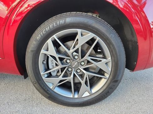 Used 2023 Genesis GV70 2.5T Select w/ Select Package image 7