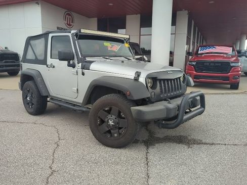 Used 2010 Jeep Wrangler Sport AWD/4WD image 10