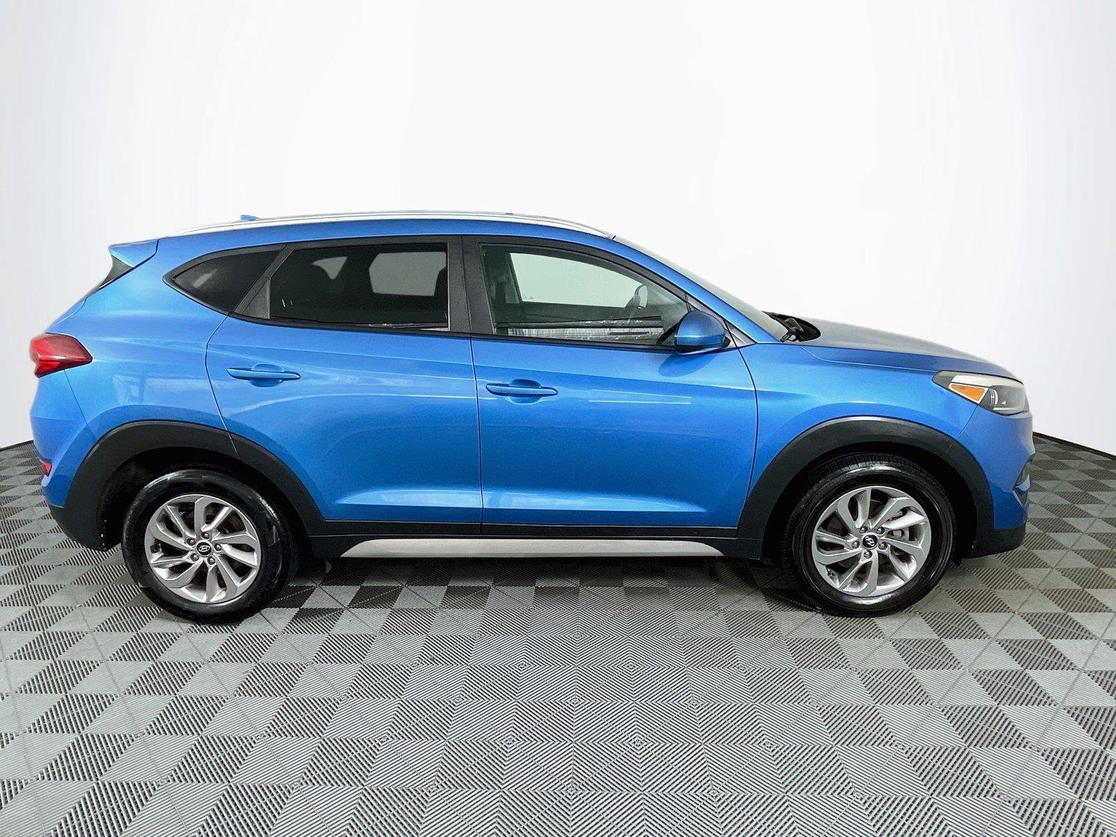 Used 2018 Hyundai Tucson SEL FWD image 10