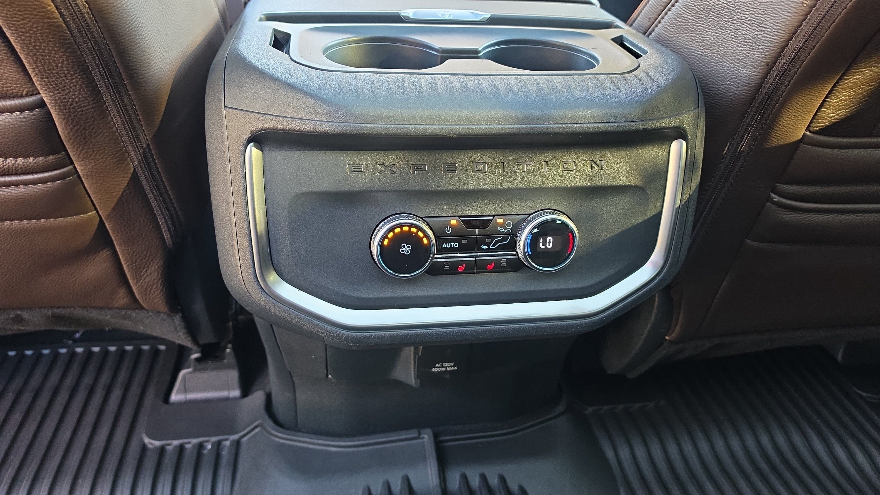 Used 2025 Ford Expedition Max King Ranch AWD/4WD image 23