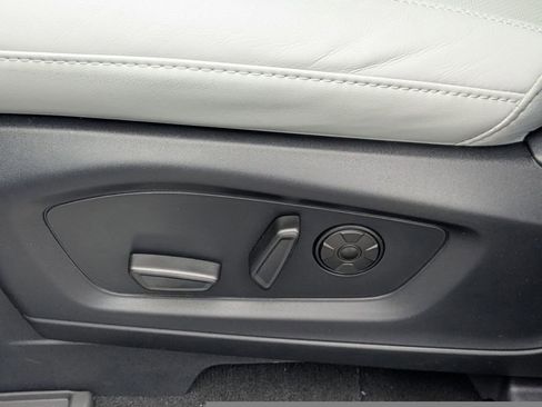 New 2026 Ford Explorer Platinum w/ LUX Leather Package image 20