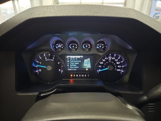 Used 2015 Ford F250 Platinum w/ FX4 Off-Road Package AWD/4WD image 15