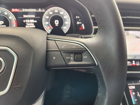 Used 2022 Audi Q7 3.0T Premium AWD/4WD image 29