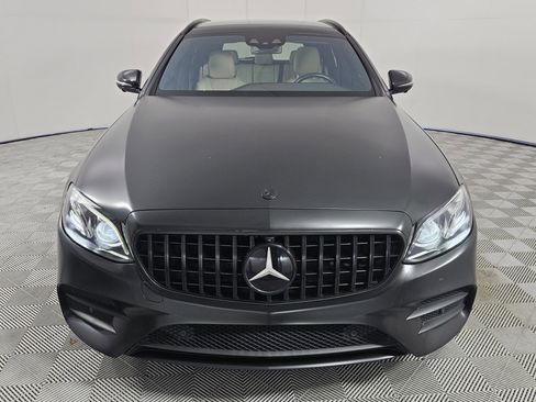 Used 2019 Mercedes-Benz E 450 4MATIC Wagon image 2