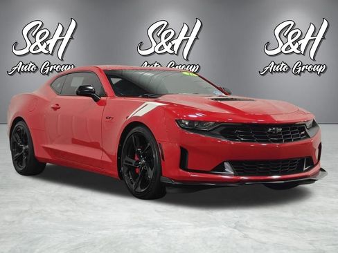 Used 2022 Chevrolet Camaro LT w/ RS Package RWD image 2