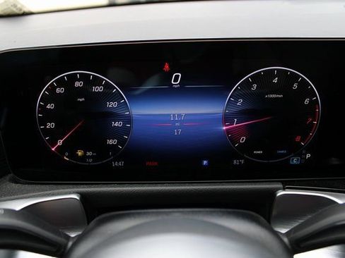 New 2025 Mercedes-Benz GLB 250 4MATIC image 23