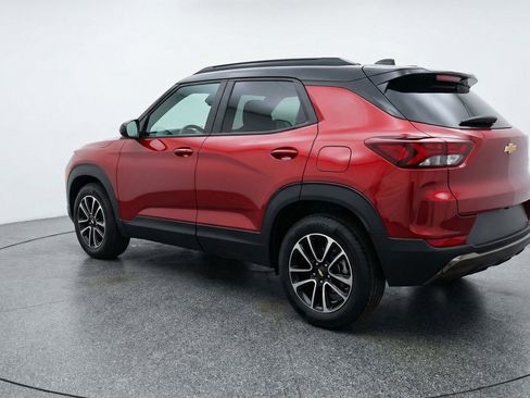 Used 2025 Chevrolet TrailBlazer LT image 6