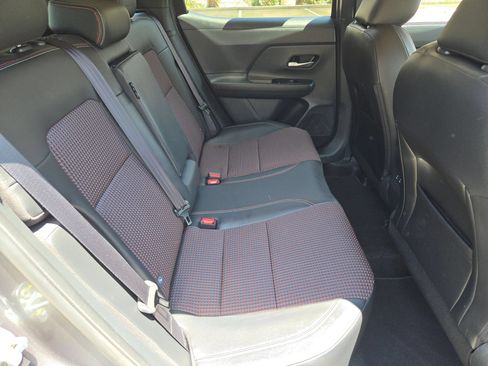 Certified 2026 Nissan Kicks SR FWD image 24