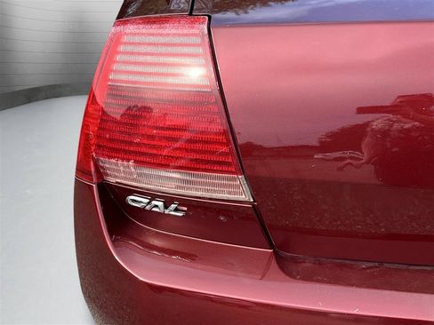 Used 2006 Mitsubishi Galant SE FWD image 9