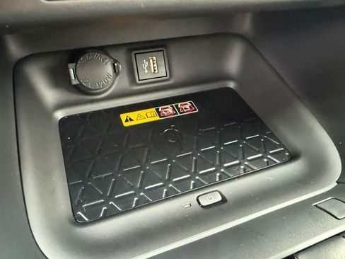 New 2025 Toyota RAV4 XLE Premium image 14