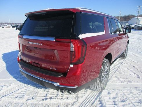 New 2026 GMC Yukon XL Denali w/ Sun & Power Step Package image 4