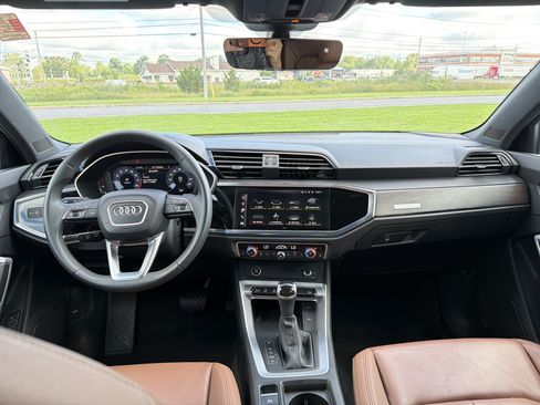 Used 2025 Audi Q3 2.0T Premium Plus AWD/4WD image 11