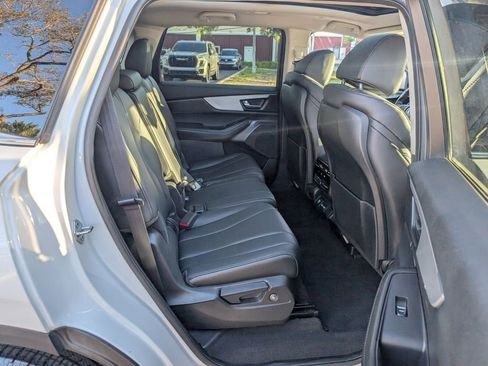 Used 2023 Acura MDX FWD image 19