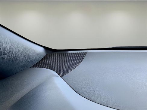 Used 2022 Toyota Corolla SE image 38