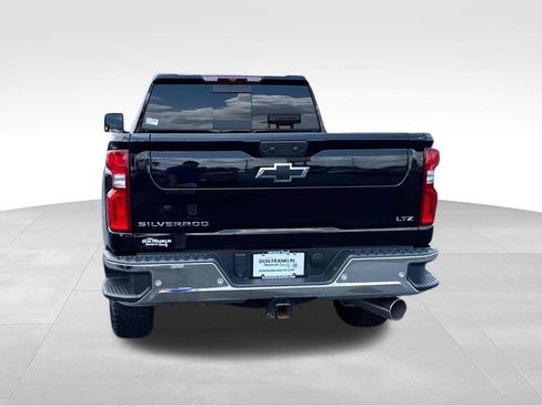 Used 2024 Chevrolet Silverado 2500 LTZ w/ LTZ Plus Package AWD/4WD image 7