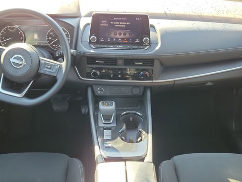 Certified 2023 Nissan Rogue S FWD image 13